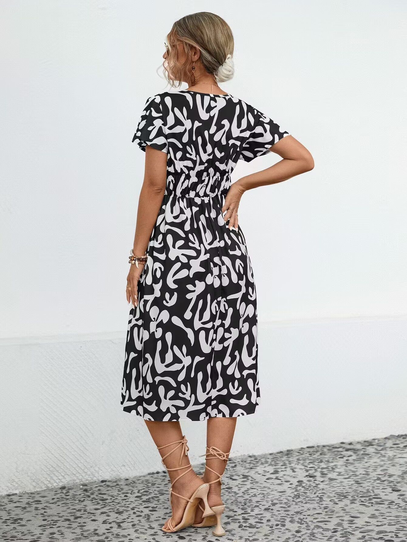 Floral Surplice Midi Dress — Orange, Cuavan