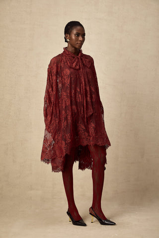 Coline Chantilly Lace Dress — Red