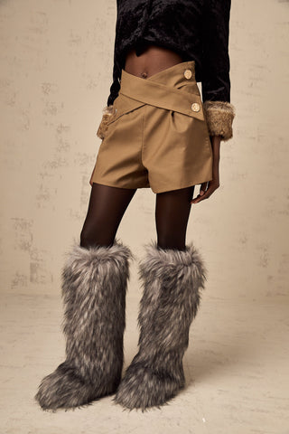 Chlore Crossover Shorts — Khaki