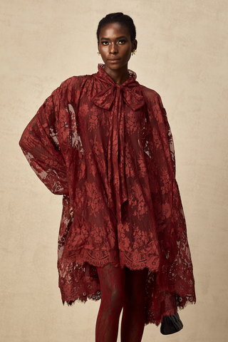 Coline Chantilly Lace Dress — Red