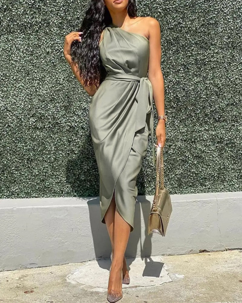 One-Shoulder Ruched Slit Party Dress, Cuavan