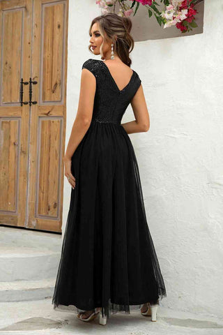 Sequin V-Neck Mesh Maxi Dress, Cuavan