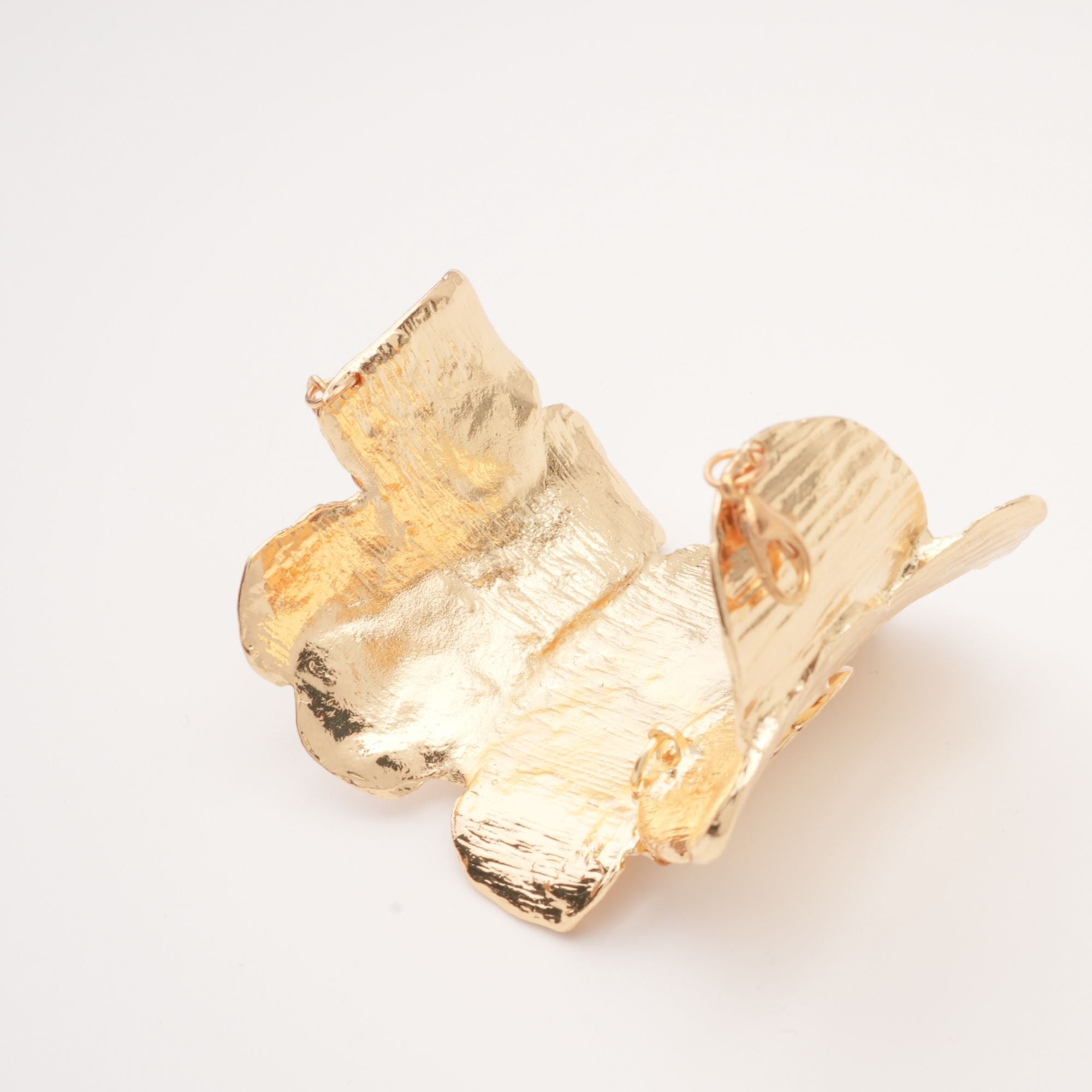 Suzette Faux Petal Bracelet, Cuavan