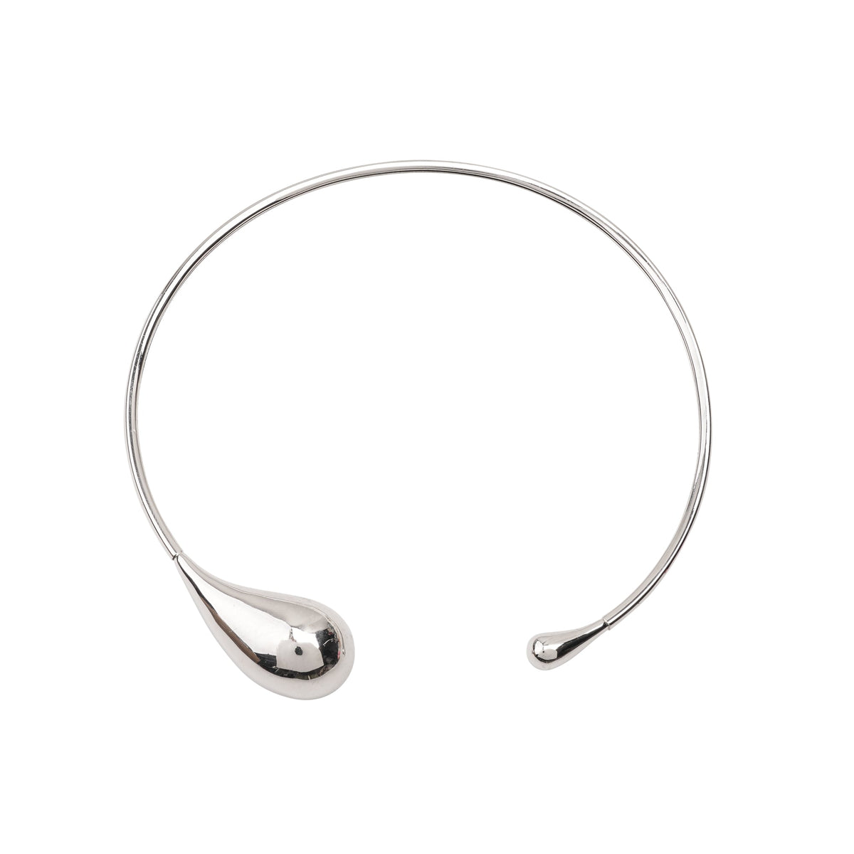 Axelle Teardrop Pendant Necklace, Cuavan