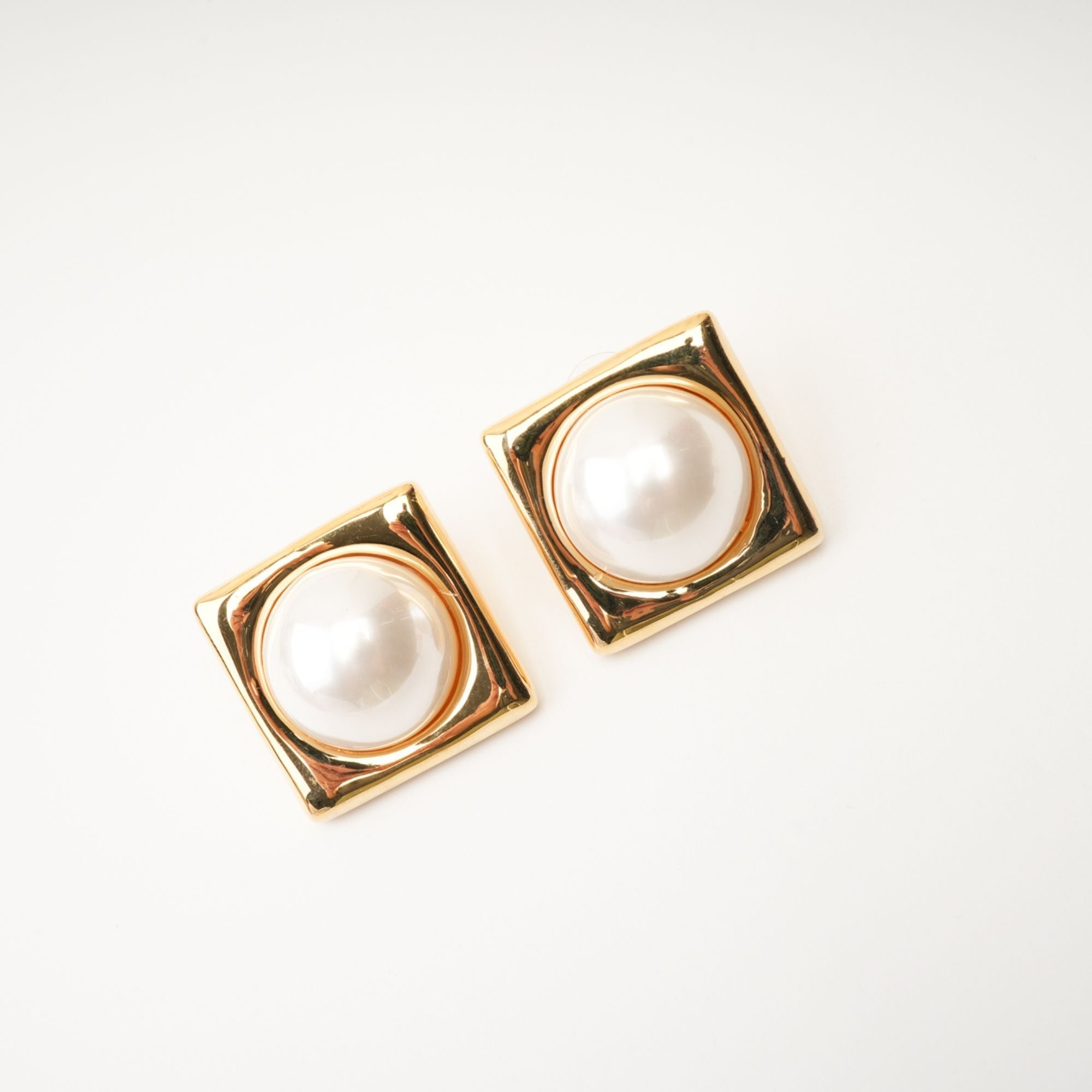 Juana Square Pearl Earrings, Cuavan