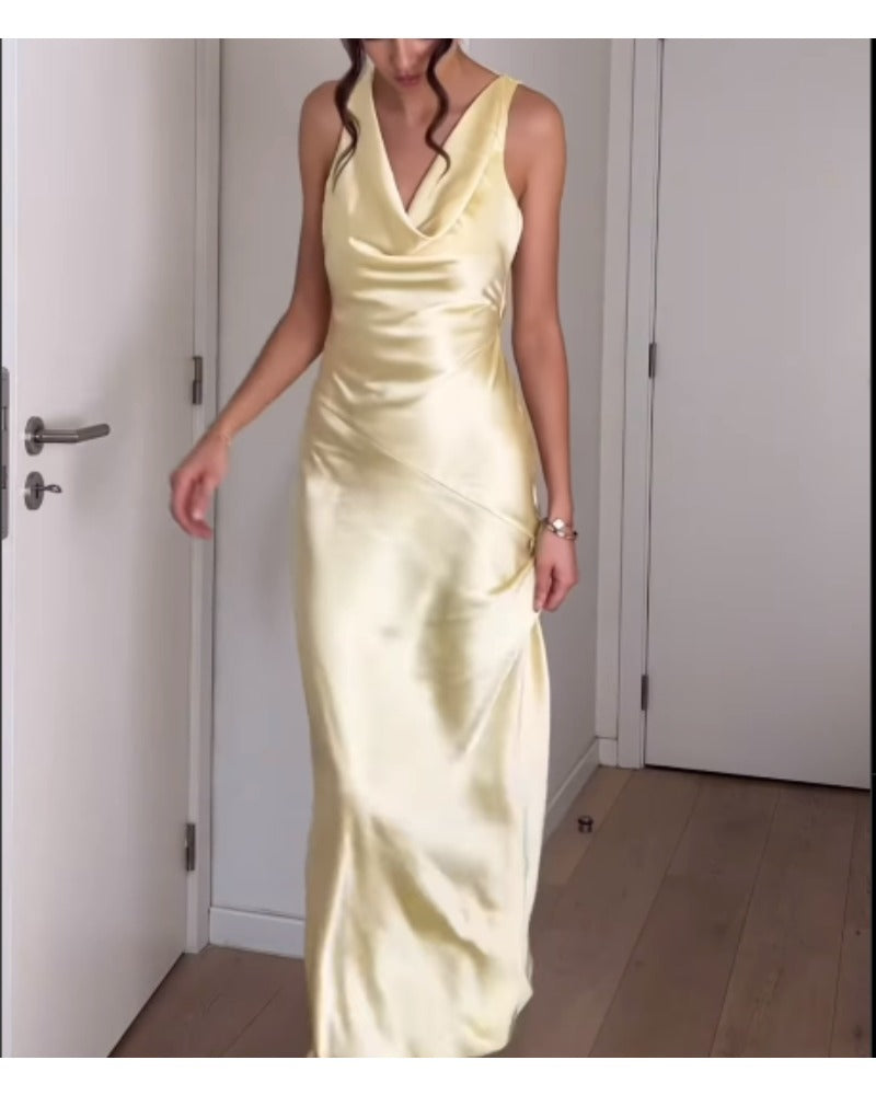 Deep-V Party Dress (II), Cuavan