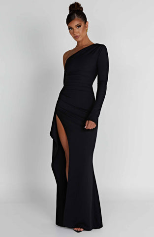 Abrielle Maxi Dress — Black, Cuavan