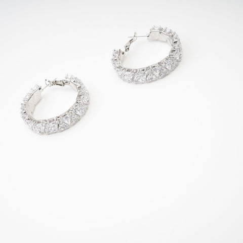 Léa Crystal Circle Earrings