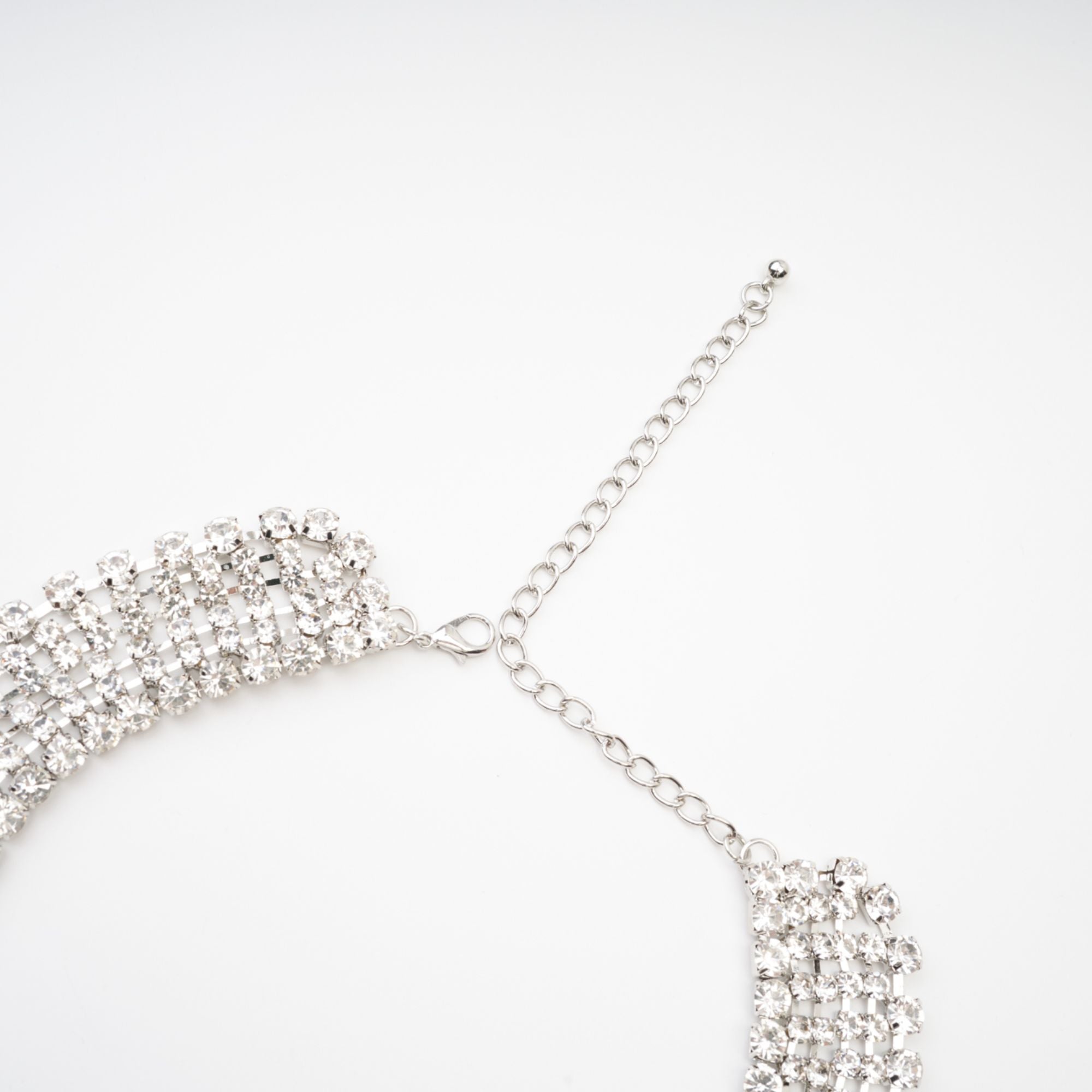 Thaïs Layered Crystal Necklace, Cuavan