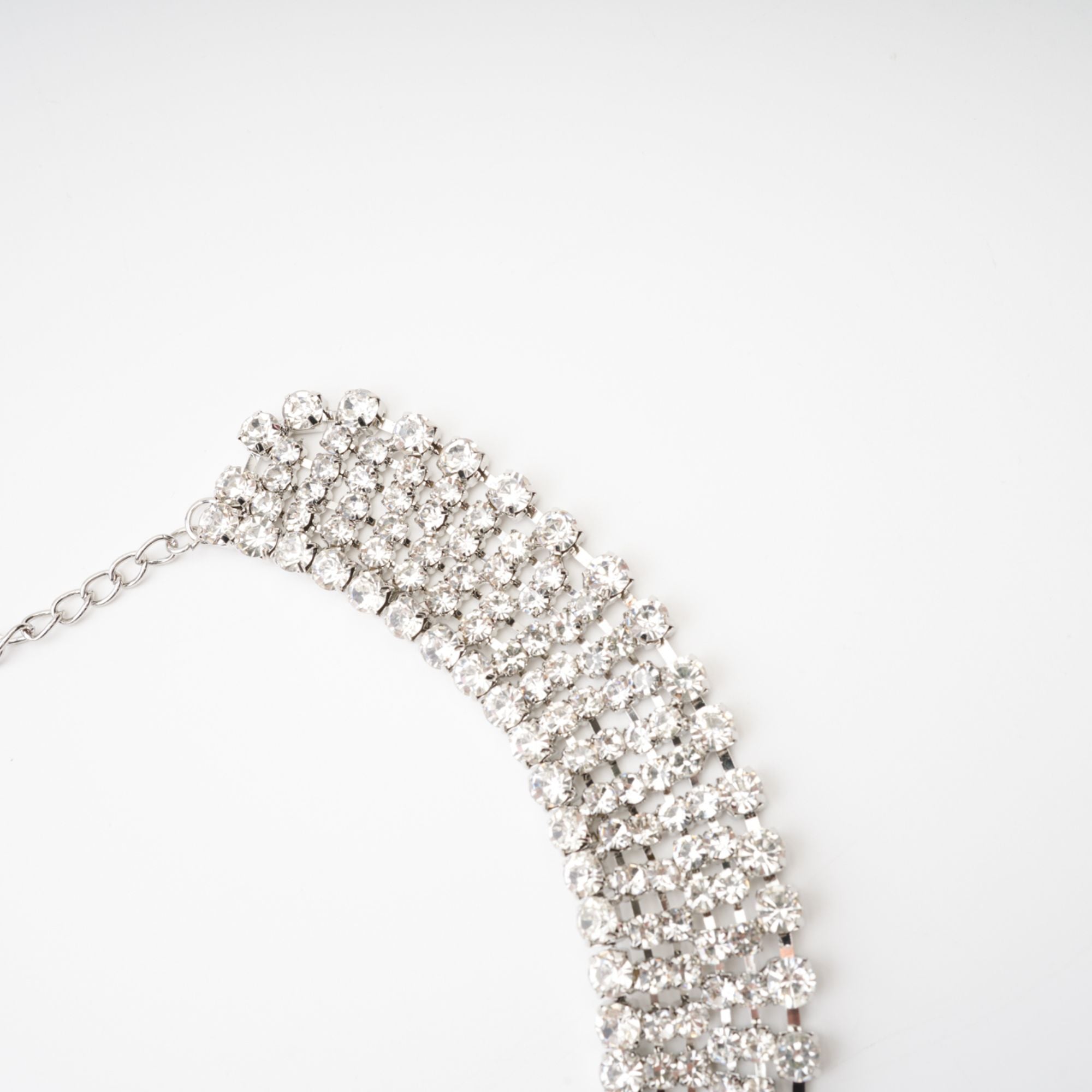 Thaïs Layered Crystal Necklace, Cuavan