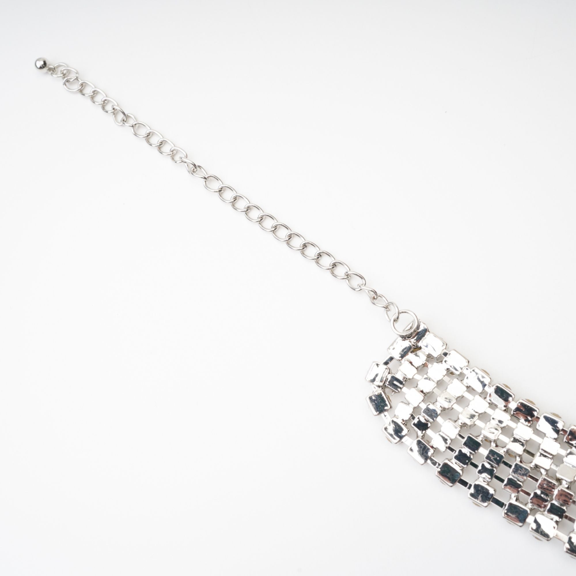 Thaïs Layered Crystal Necklace, Cuavan
